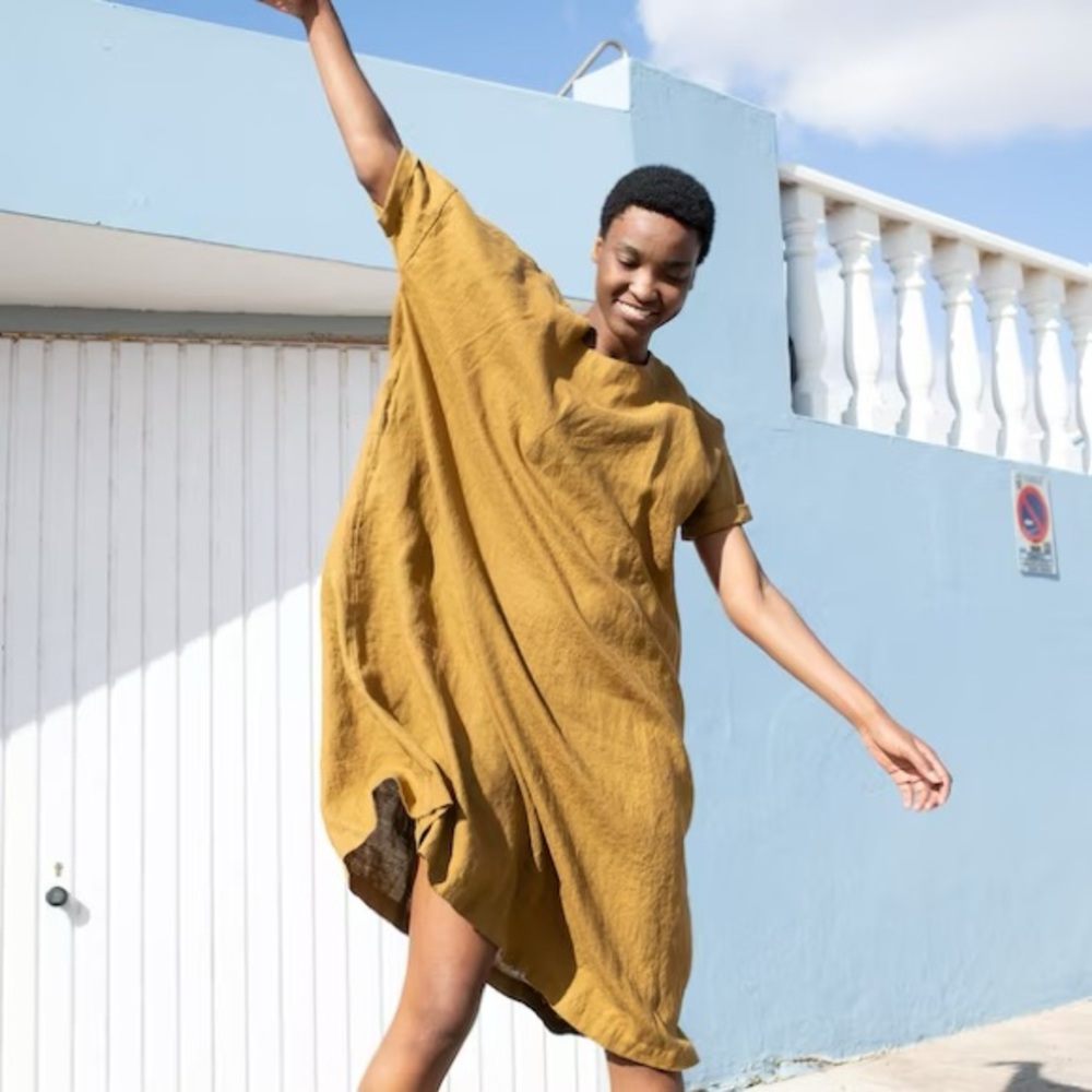“Not Perfect Linen” Amber yellow RENNES-2 oversized linen dress - Picture 3 of 6